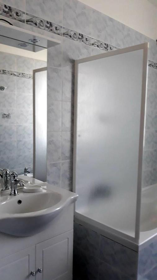 Le Tre Stelle Bed & Breakfast Ronco allʼAdige Dış mekan fotoğraf